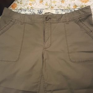 Women's Dark Khaki Capris